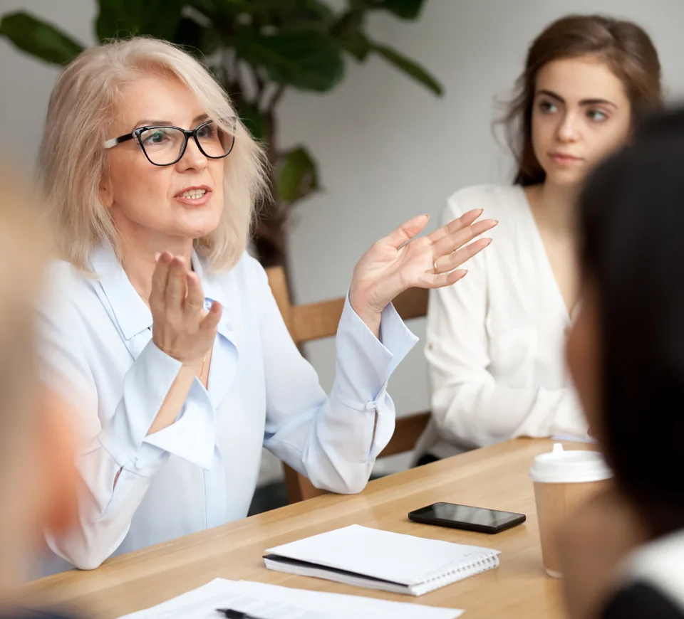 Better-Linked-Unternehmensberatung-Business-Coaching-CTA-Wir-beraten-Sie-gerne-924520276-960x870px